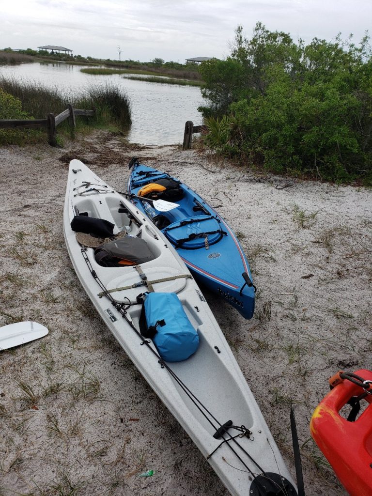 The blue kayak is not that much smaller than the gray one!